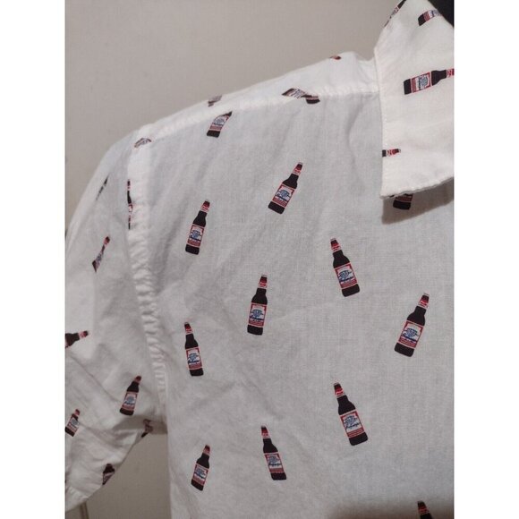 Budweiser NWT Shirt Men’s Short Sleeve White Beer Print Button Up Size Medium M - Picture 6 of 11